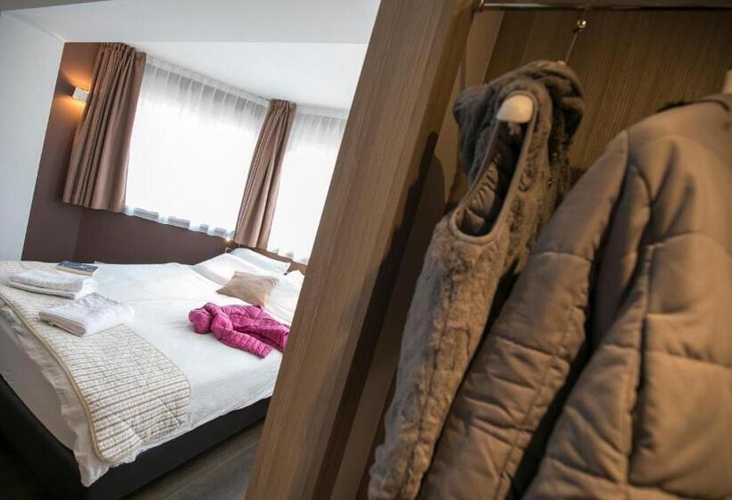 جناح جونيور, Luna Bianca Folgaria