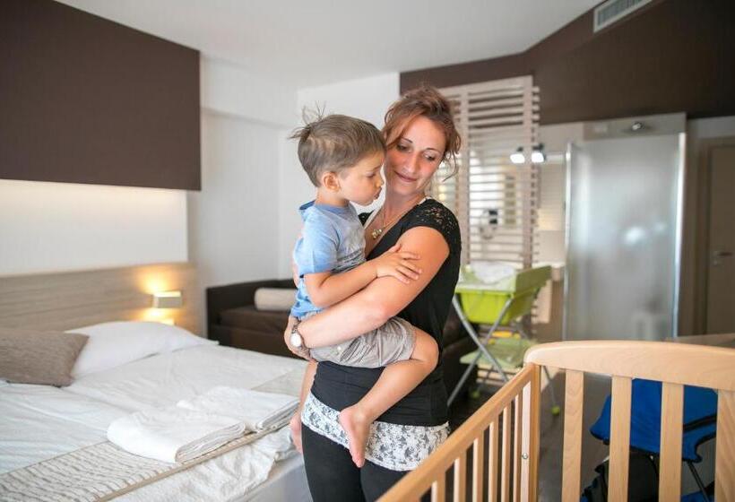 غرفة سوبيريور ثلاثية, Luna Bianca Folgaria