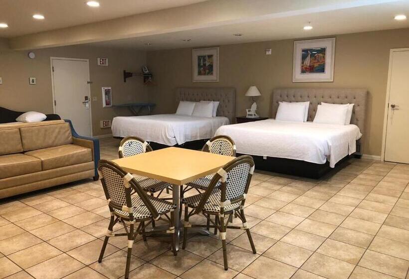 스탠다드 룸 킹사이즈 침대, Morro Shores Inn And Suites