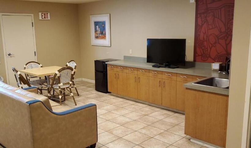 Номер Deluxe Кровать Кинг, Morro Shores Inn And Suites