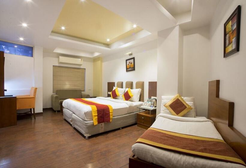 Трехместный Номер Deluxe, Trimrooms Palm D Or