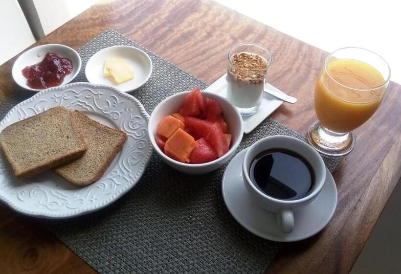 اتاق استاندارد سه نفره, Boutique Valverde Santa Elena