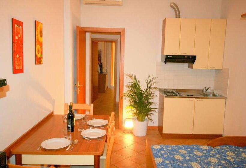 إستوديو قياسى, Residence Algarve