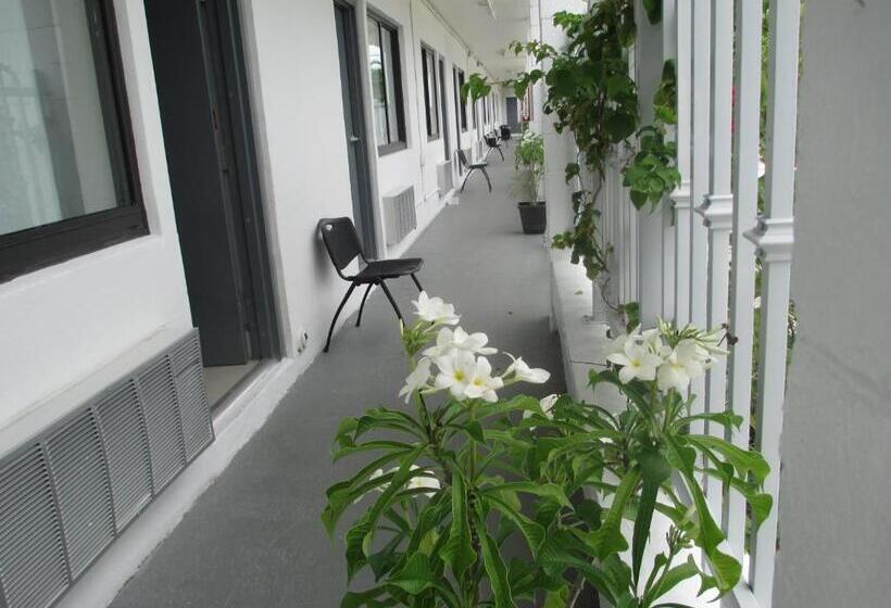 스탠다드 룸, Shalimar Motel