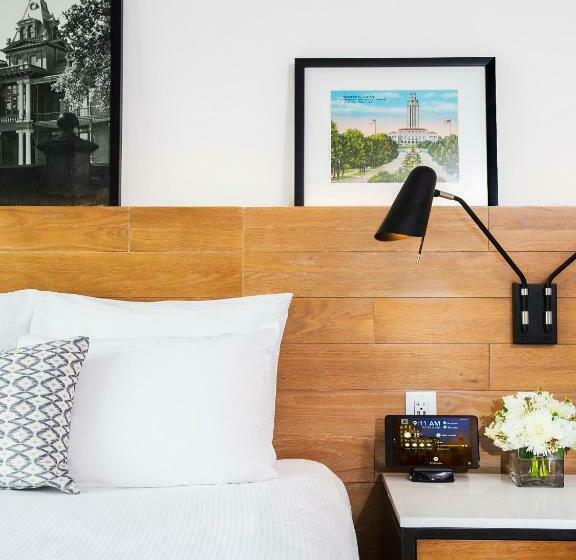 غرفة قياسية سرير كينج, At&t Hotel & Conference Center