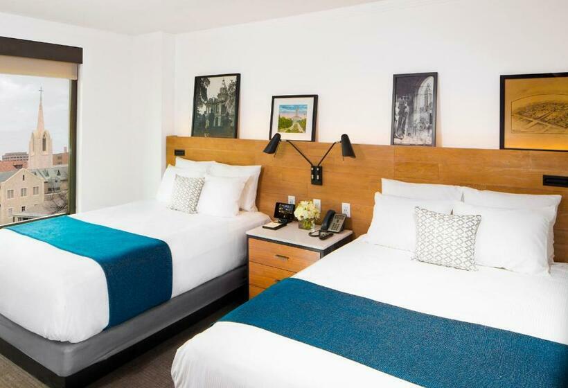 غرفة قياسية, At&t Hotel & Conference Center