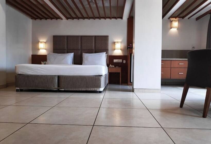 Suite, Budget Inn Bellevue