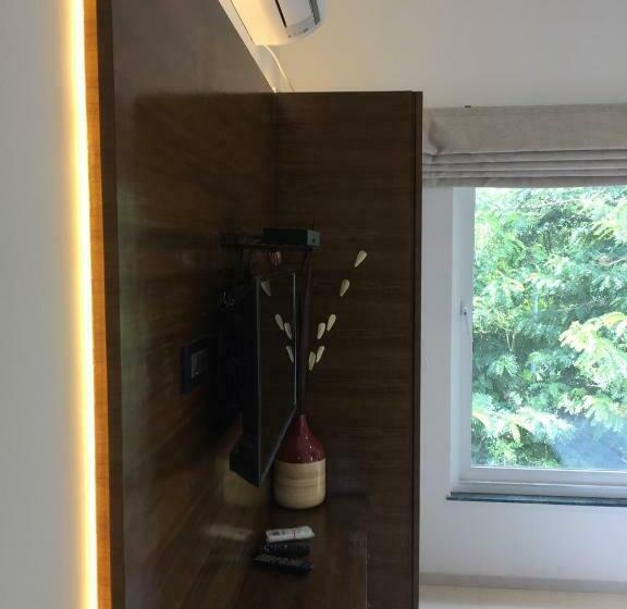 豪华房间, Cozy Inn