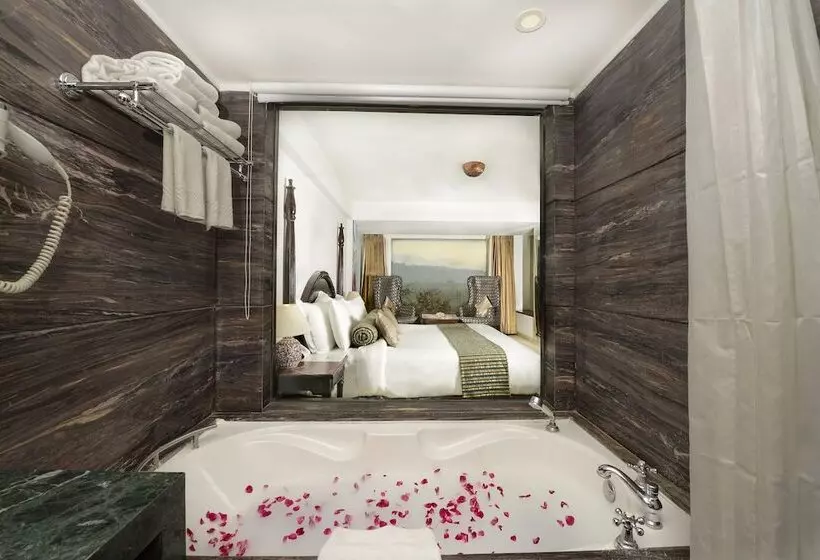Suite Royale, Ellbee Ganga View