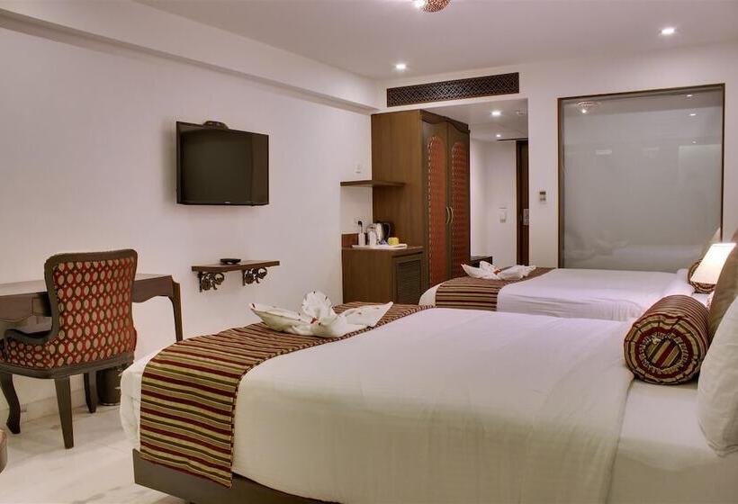 デラックススイート, Ellbee Ganga View