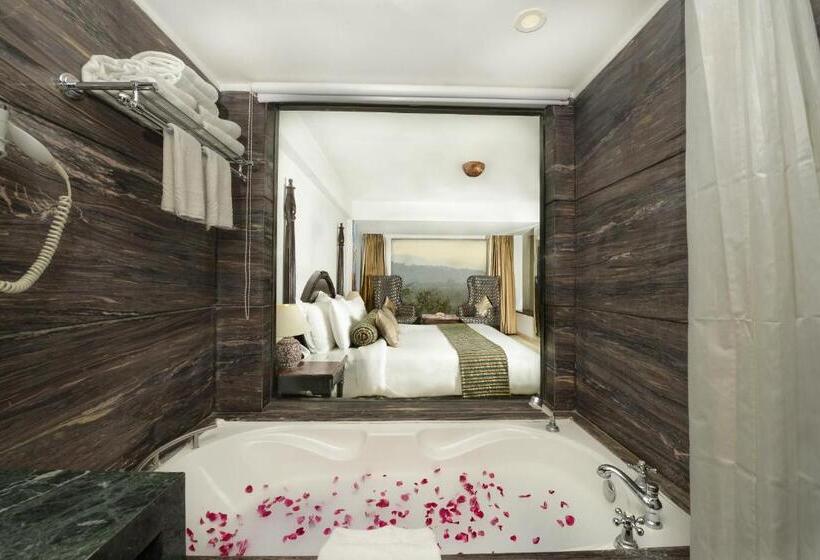 ロイヤルスイート, Ellbee Ganga View