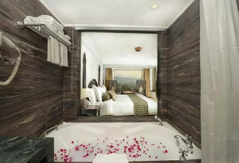 Suite Royale, Ellbee Ganga View