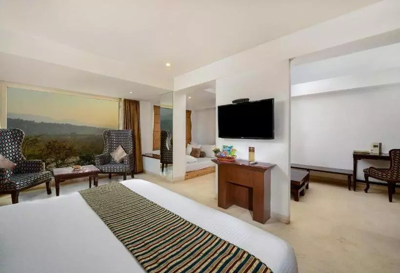 Suite Royale, Ellbee Ganga View