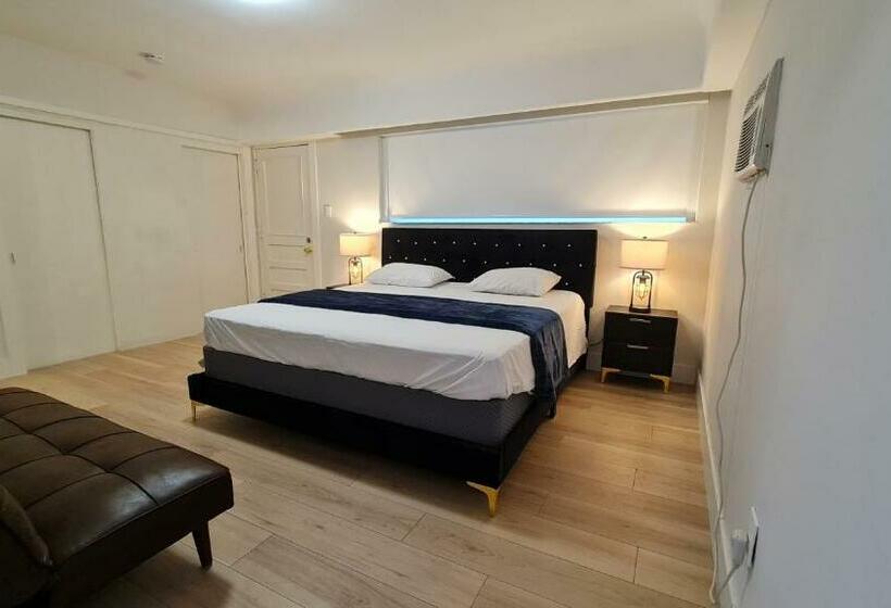 带大床的标准间, Pousada Suites