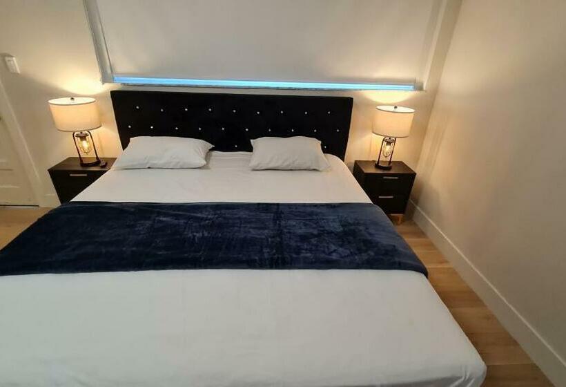 带大床的标准间, Pousada Suites