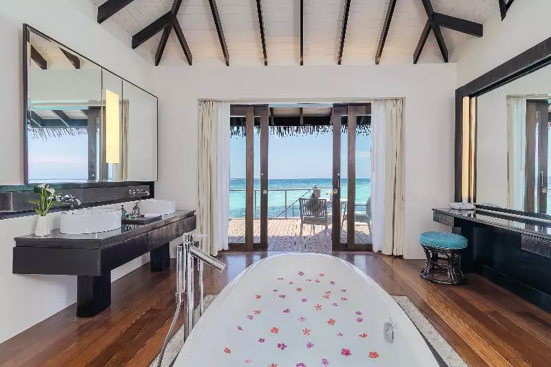 オーシャンビューデラックスルーム, Pullman Phuket Arcadia Naithon Beach