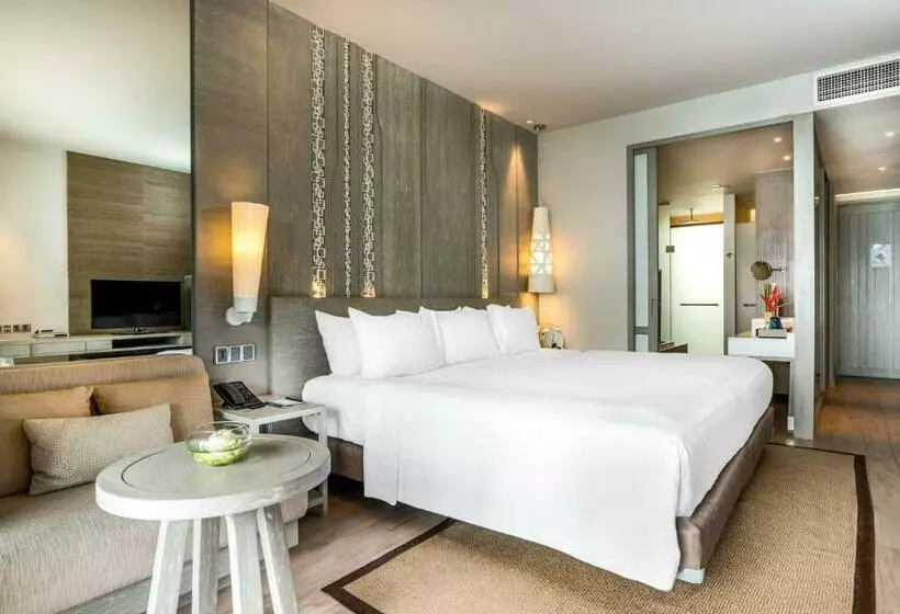 デラックスルーム, Pullman Phuket Arcadia Naithon Beach