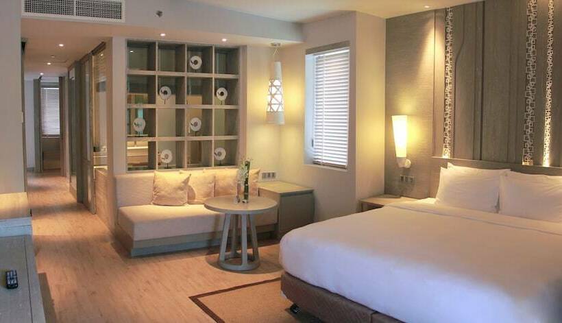 Номер Deluxe, Pullman Phuket Arcadia Naithon Beach