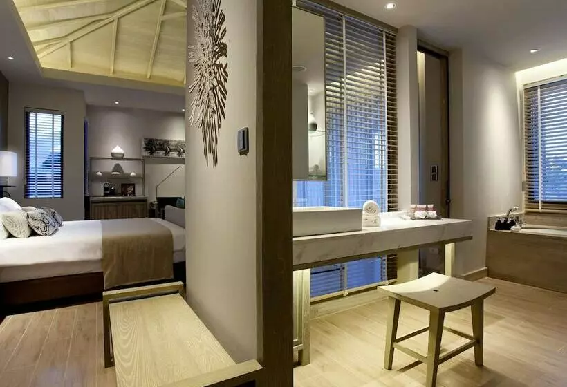デラックスルーム, Pullman Phuket Arcadia Naithon Beach