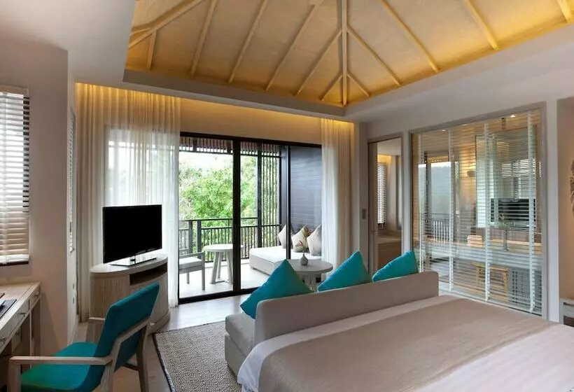 デラックスルーム, Pullman Phuket Arcadia Naithon Beach
