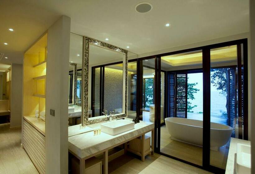 Вилла 1 Спальня, Pullman Phuket Arcadia Naithon Beach