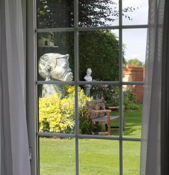 スタンダードルーム, Old Rectory Hotel, Crostwick