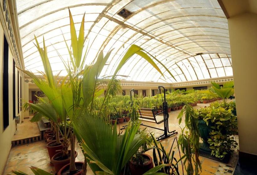 Люкс, The Grand Regency