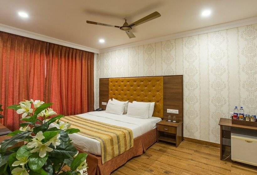 Люкс, The Grand Regency