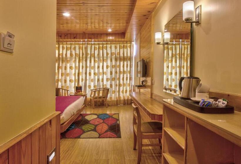 اتاق لوکس با بالکن, The Holiday Resorts And Cottages