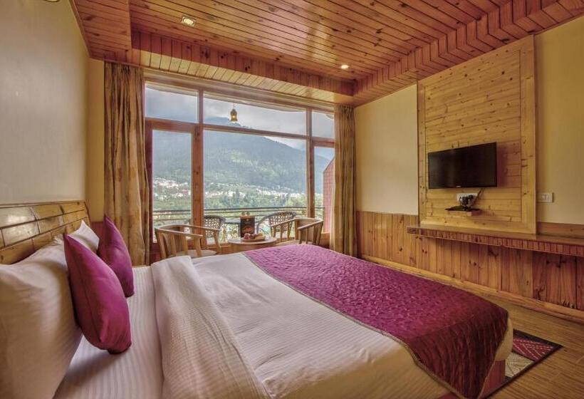 اتاق لوکس با بالکن, The Holiday Resorts And Cottages