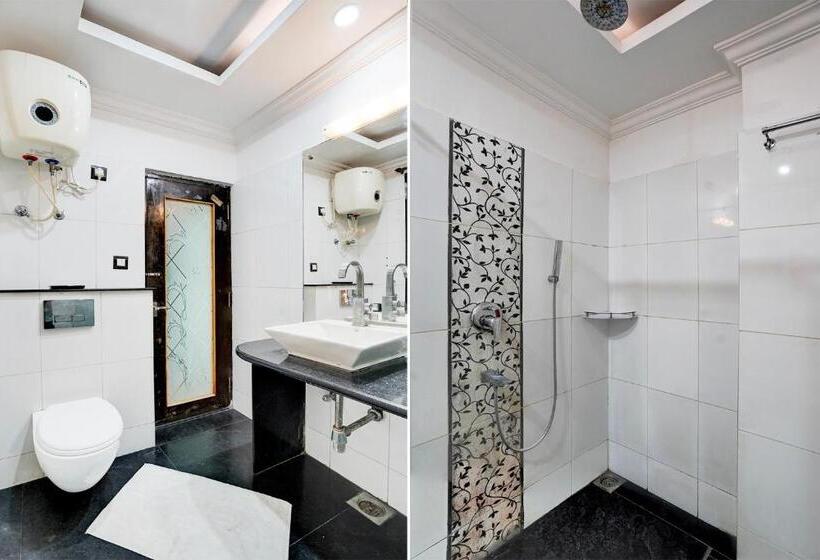 Suite, Mandiram Palace