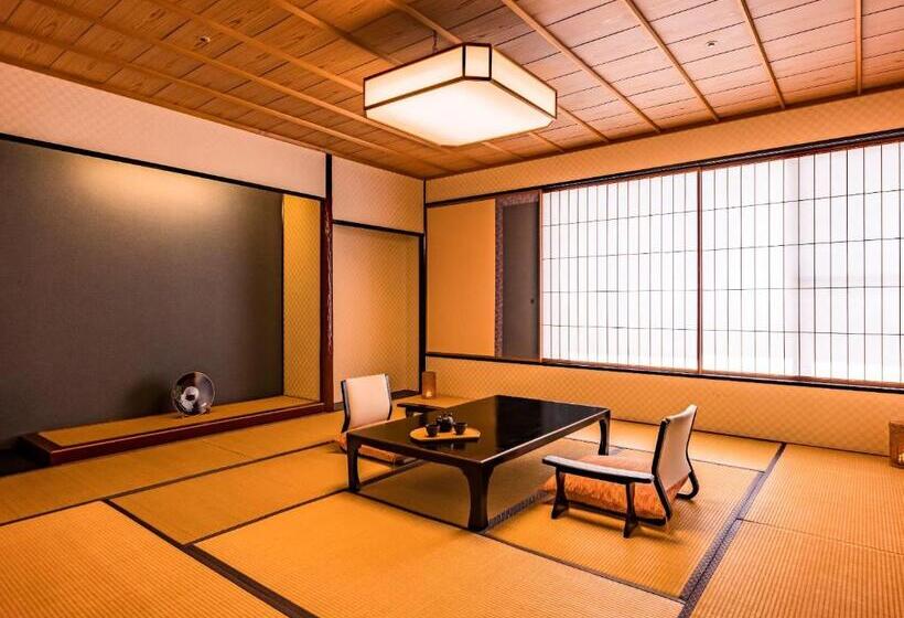 带城市景观的高级房间, Ooedo Onsen Monogatari Premium Saiki Bekkan