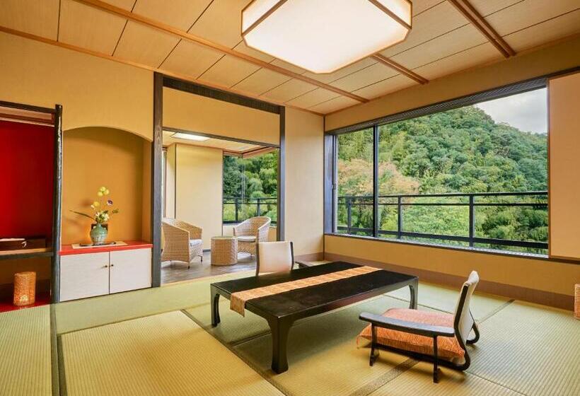 Номер Superior, Ooedo Onsen Monogatari Premium Saiki Bekkan
