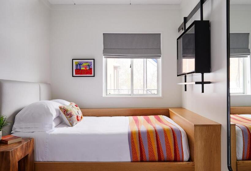 اتاق استاندارد, Bluebird Spa City Motor Lodge