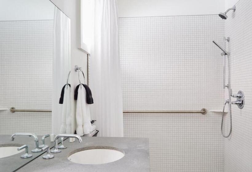 스탠다드 룸 킹사이즈 침대, Bluebird Spa City Motor Lodge