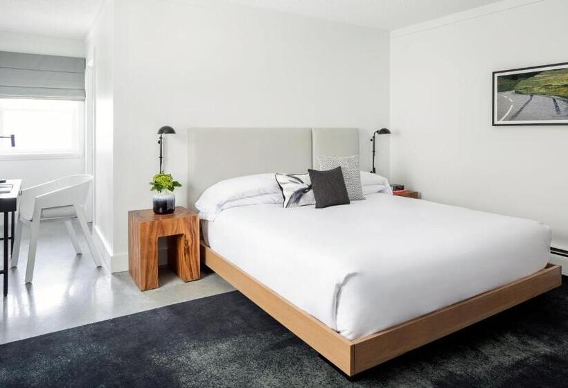 스탠다드 룸 킹사이즈 침대, Bluebird Spa City Motor Lodge