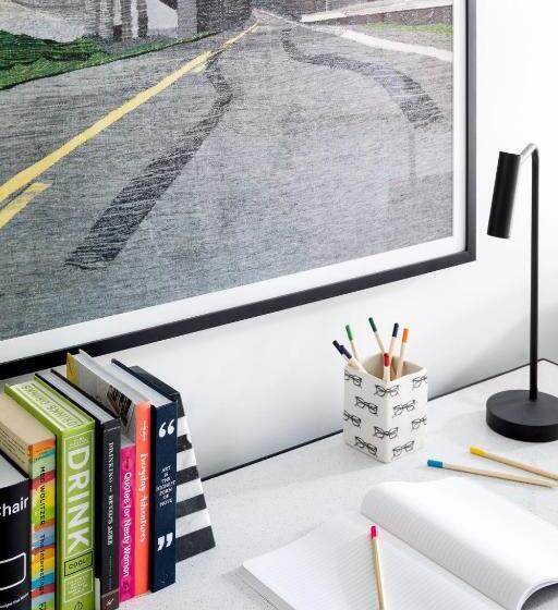 디럭스 룸 킹사이즈 침대, Bluebird Spa City Motor Lodge