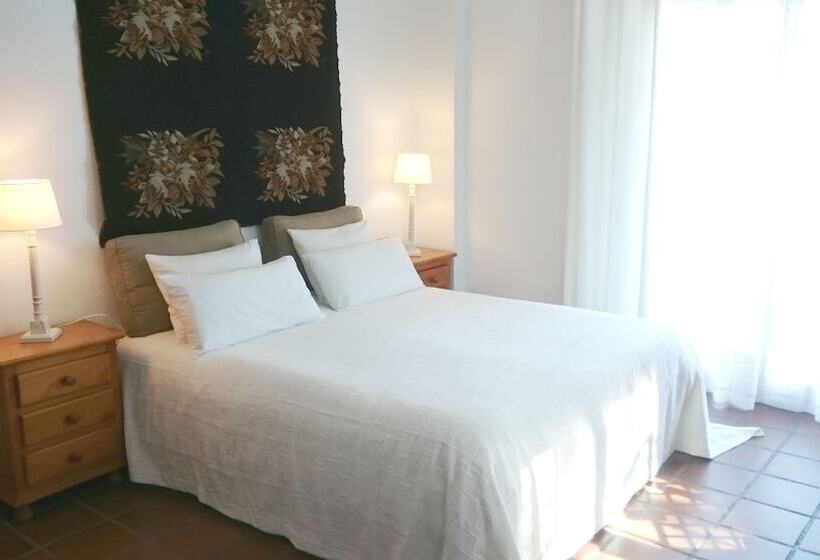 スタンダードスタジオ, Apartamentos Turísticos La Mundial