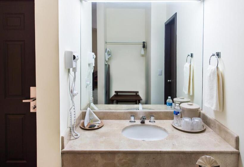 غرفه قياسيه سريرين مزدوجين, Brio Inn