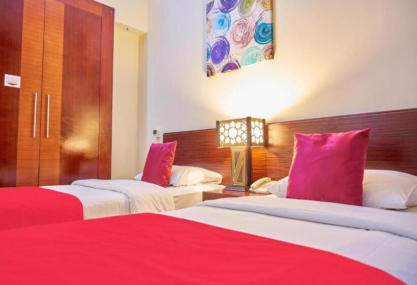 Номер Стандарт, Grand Square