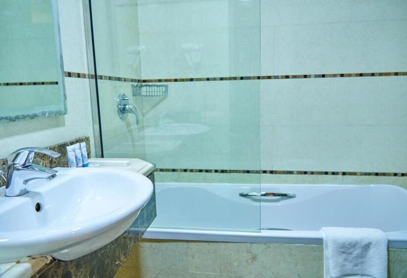 Номер Стандарт, Grand Square