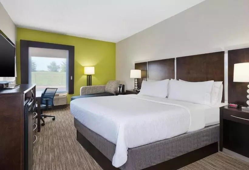 キングサイズベッドのスタンダードルーム, Holiday Inn Express Chillicothe East, An Ihg