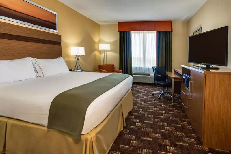 キングサイズベッドのスタンダードルーム, Holiday Inn Express Fort Lauderdale Airport South, An Ihg