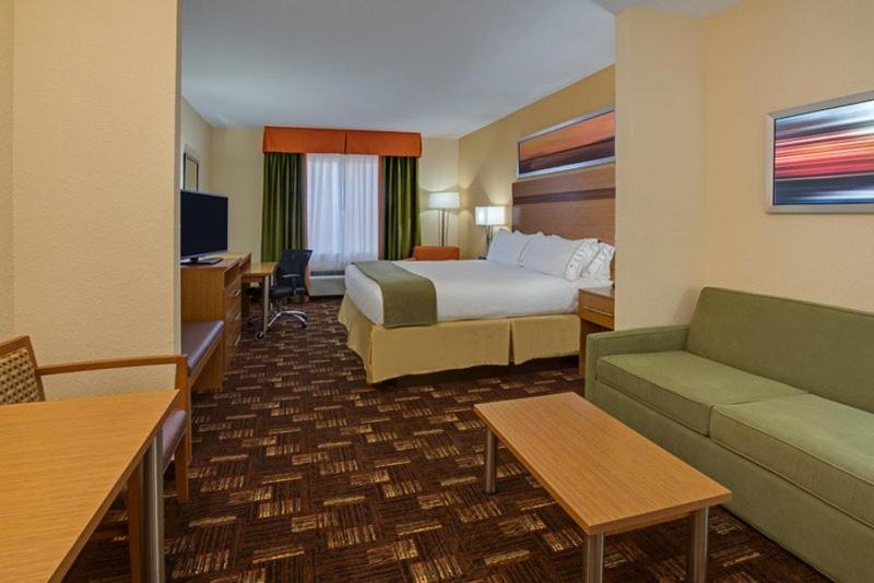 스위트 킹사이즈 침대, Holiday Inn Express Fort Lauderdale Airport South, An Ihg
