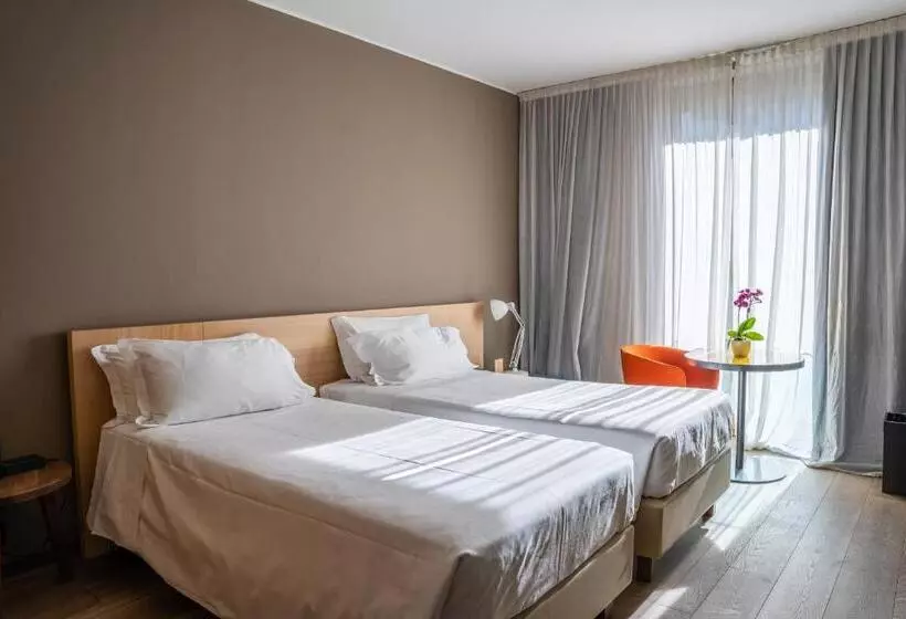 デラックスルーム, Parc Hotel Billia