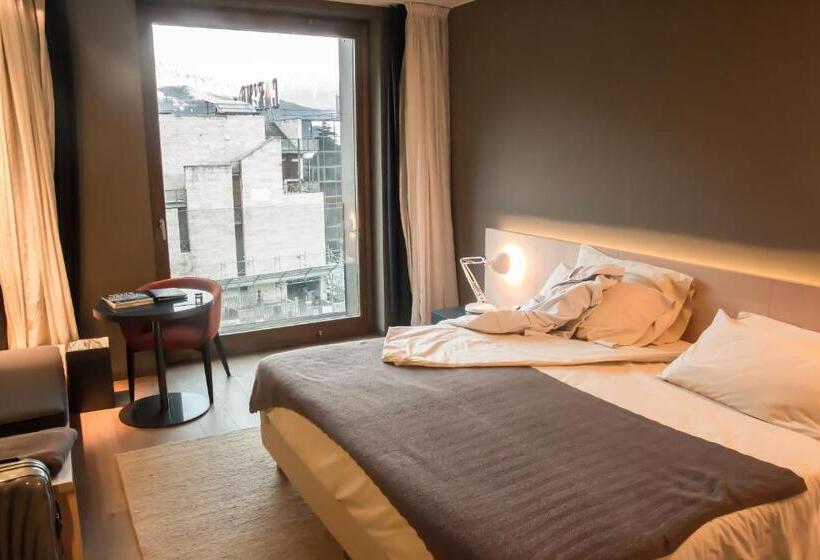 اتاق راحتی, Parc Hotel Billia