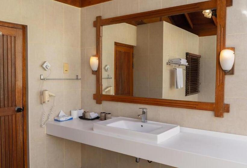 ویلای 1 خوابه, Reethi Beach Resort