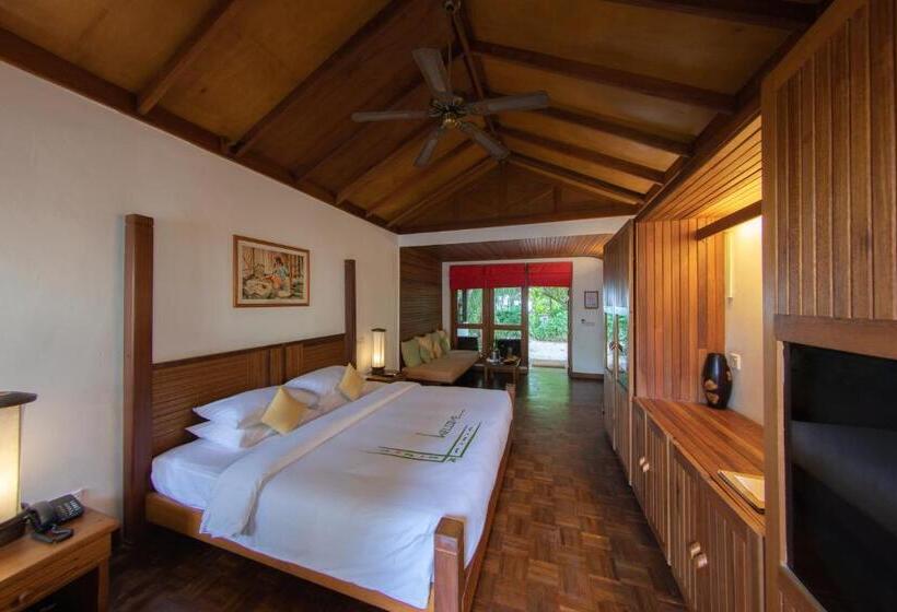 ویلای 1 خوابه, Reethi Beach Resort