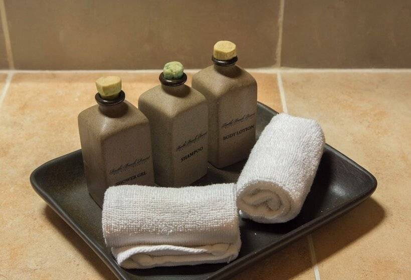 ویلای 1 خوابه, Reethi Beach Resort