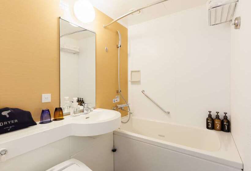 标准单人间, Resol Trinity Hakata